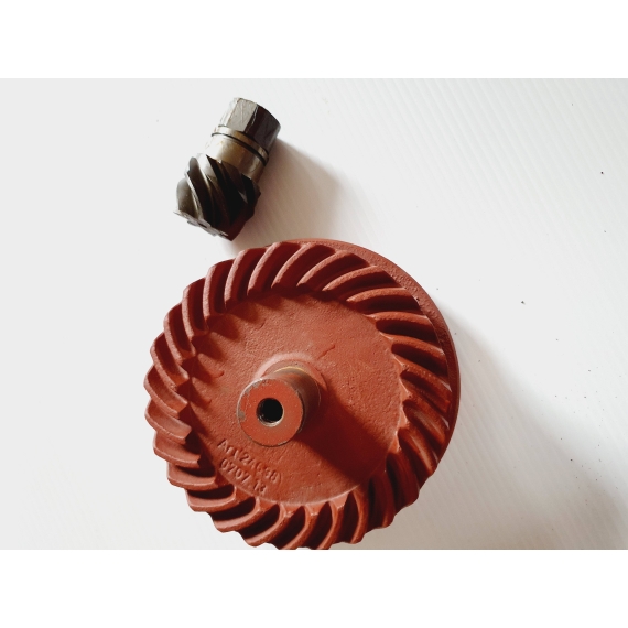 Pinion and pinion gear - AP73, AP83, AP630, AP730, AP830